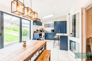 Photo 7- click for photo gallery